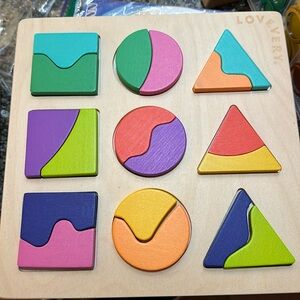 Lovevery puzzle board
